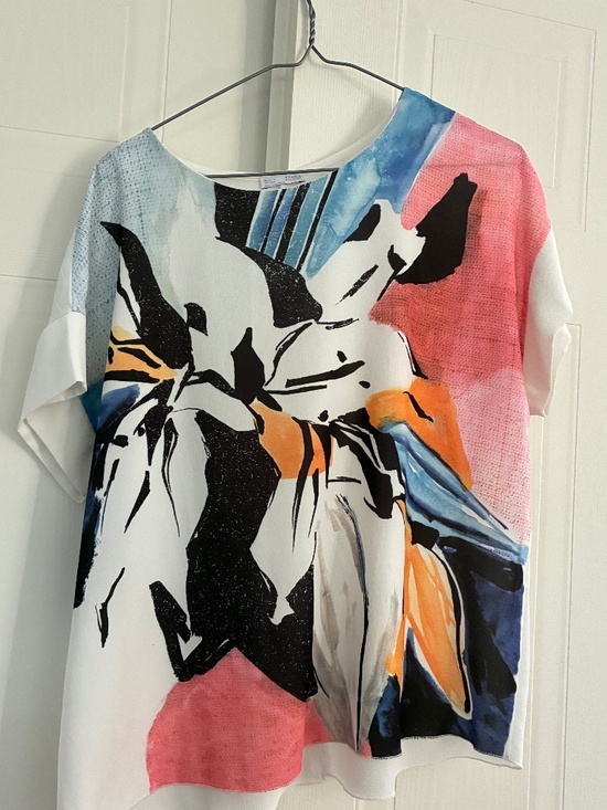 Zara Tops - Zara abstract art floral blouse / top